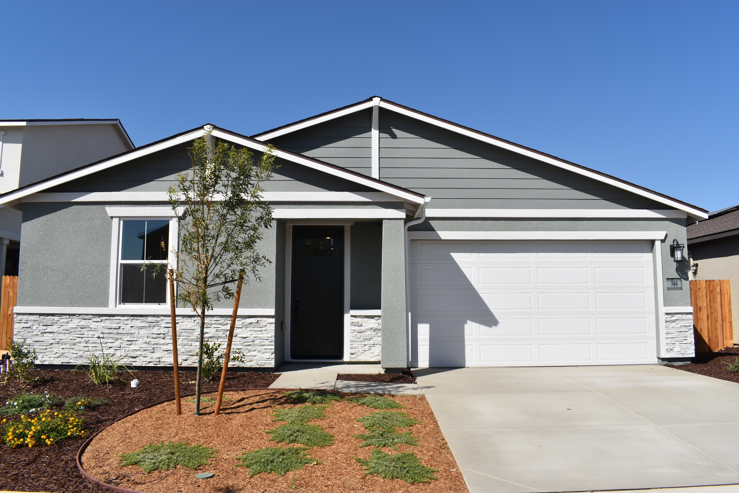 744 Stephanie Drive