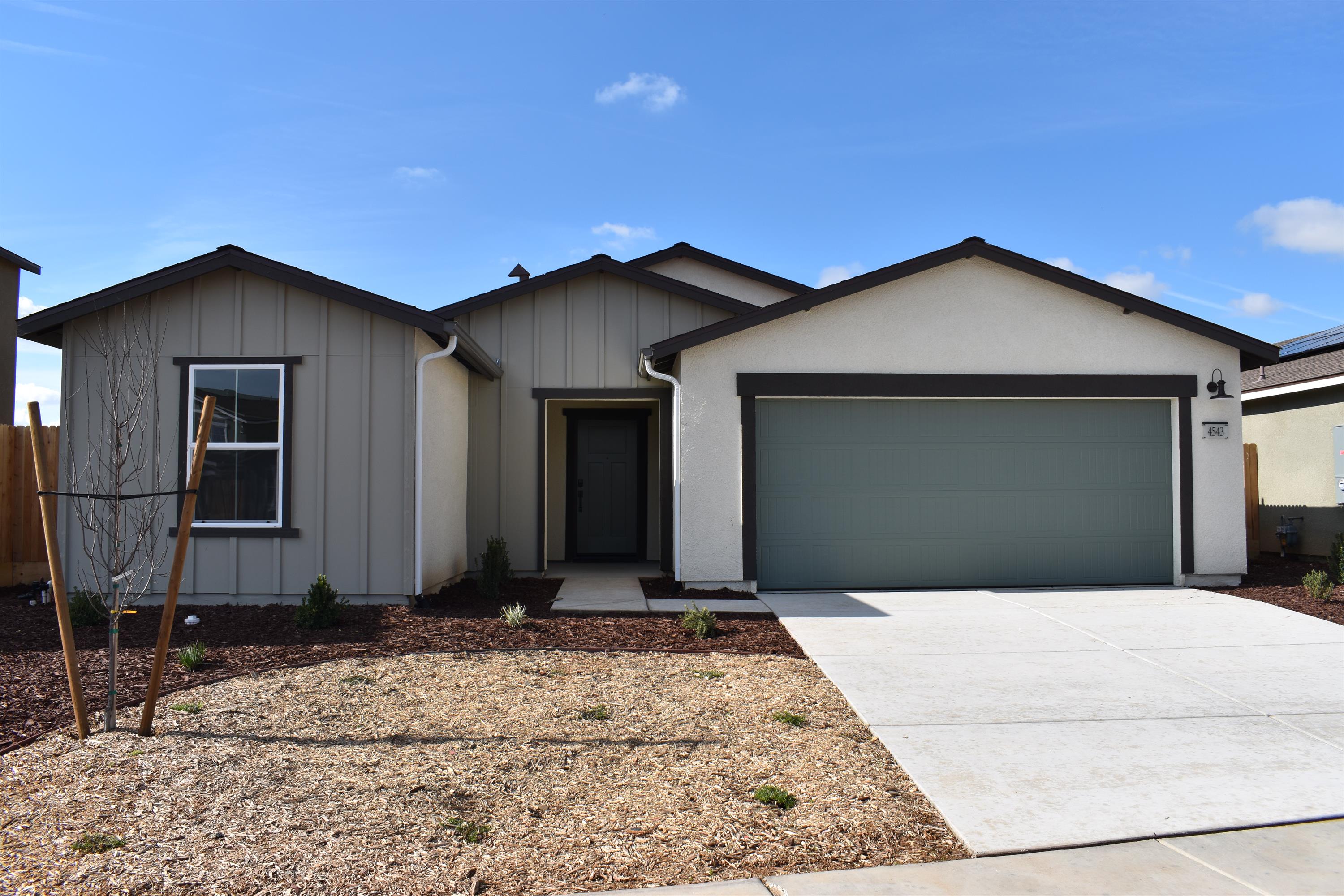 4543 Iris Court